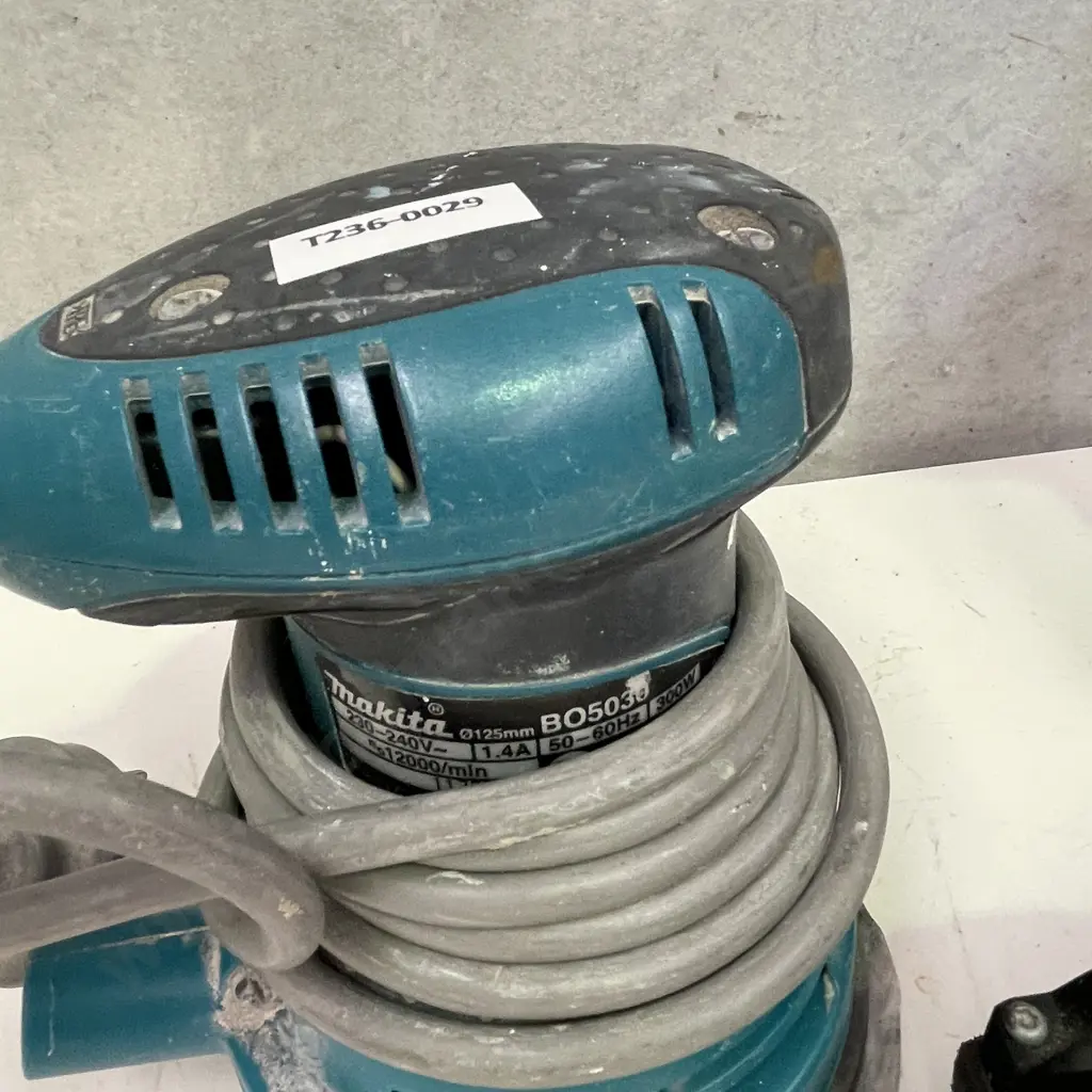 Makita Sander with AEG Drill with batttery and extra battery Image 1++