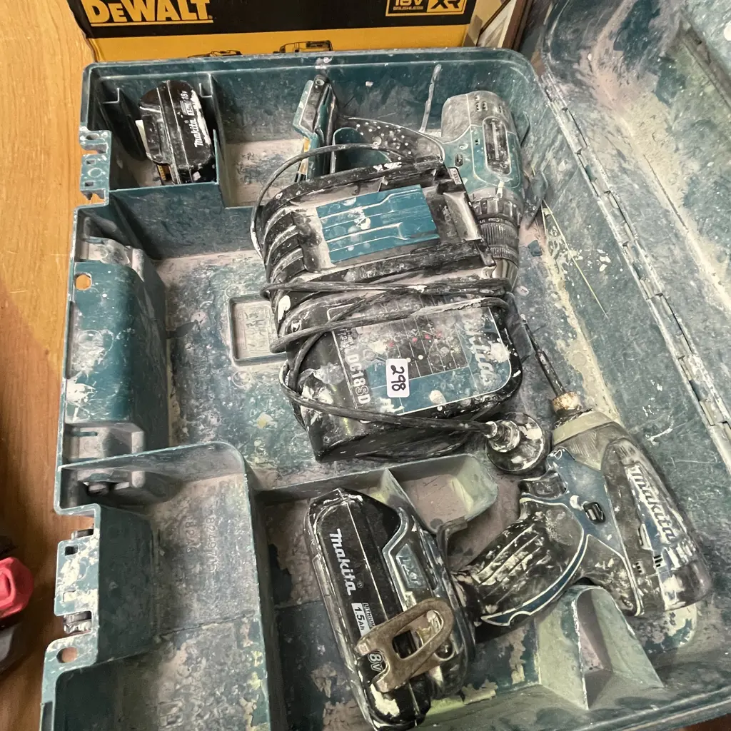Cased Makita Drills, DDF453 Cordless Driver Drill and DTD146 Cordless Compact Drill Driver. Incl 2 Batteries and Charger Image 1++