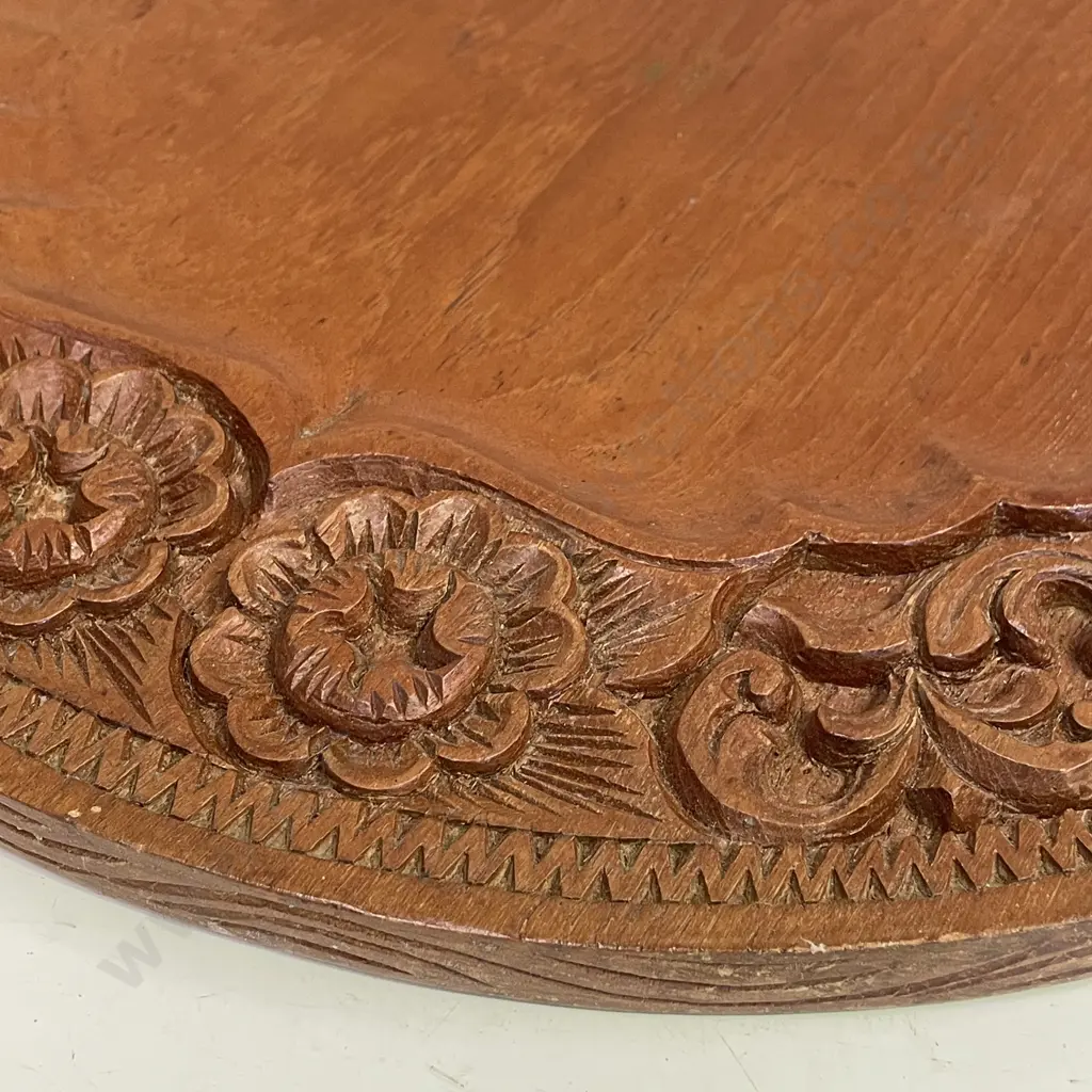 Large Carved Wooden Tray. Dia 50cm Image 1++