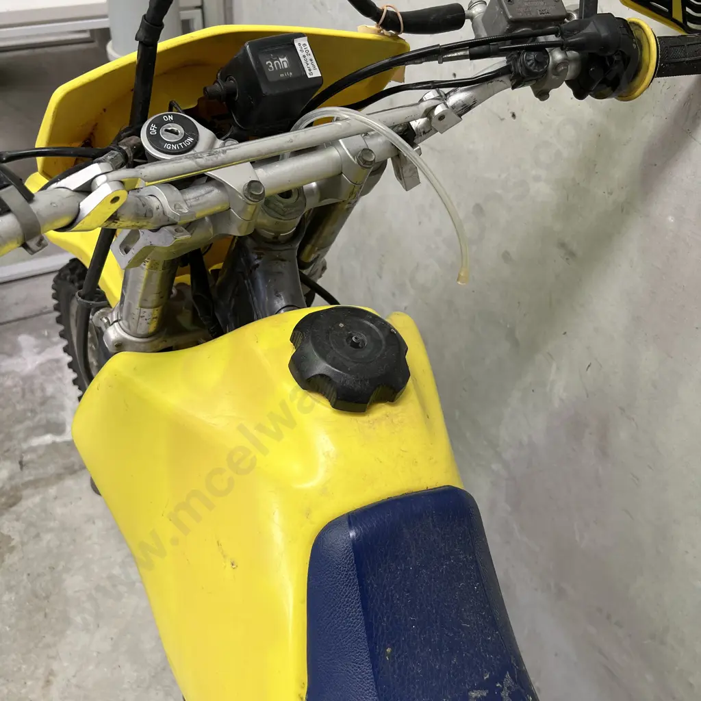 2007 Suzuki DR-Z250 Bike. Yellow. VIN JS1DJ43A772100955 Image 1++