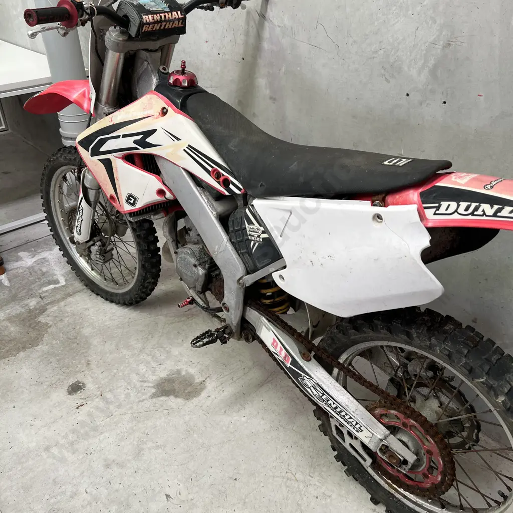 2001 Honda CR125R Moto-Cross/Trail Bike. VIN JH2JE01361M304465 Image 1++