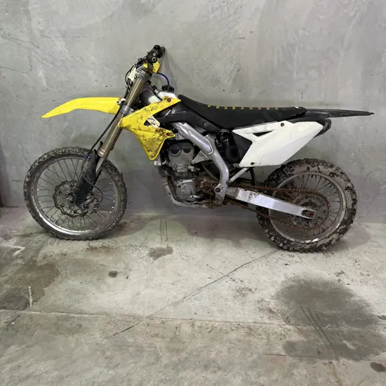 Suzuki Moto-Cross Bike, Conventional, Yellow/White , VIN JS1RL42A000503060