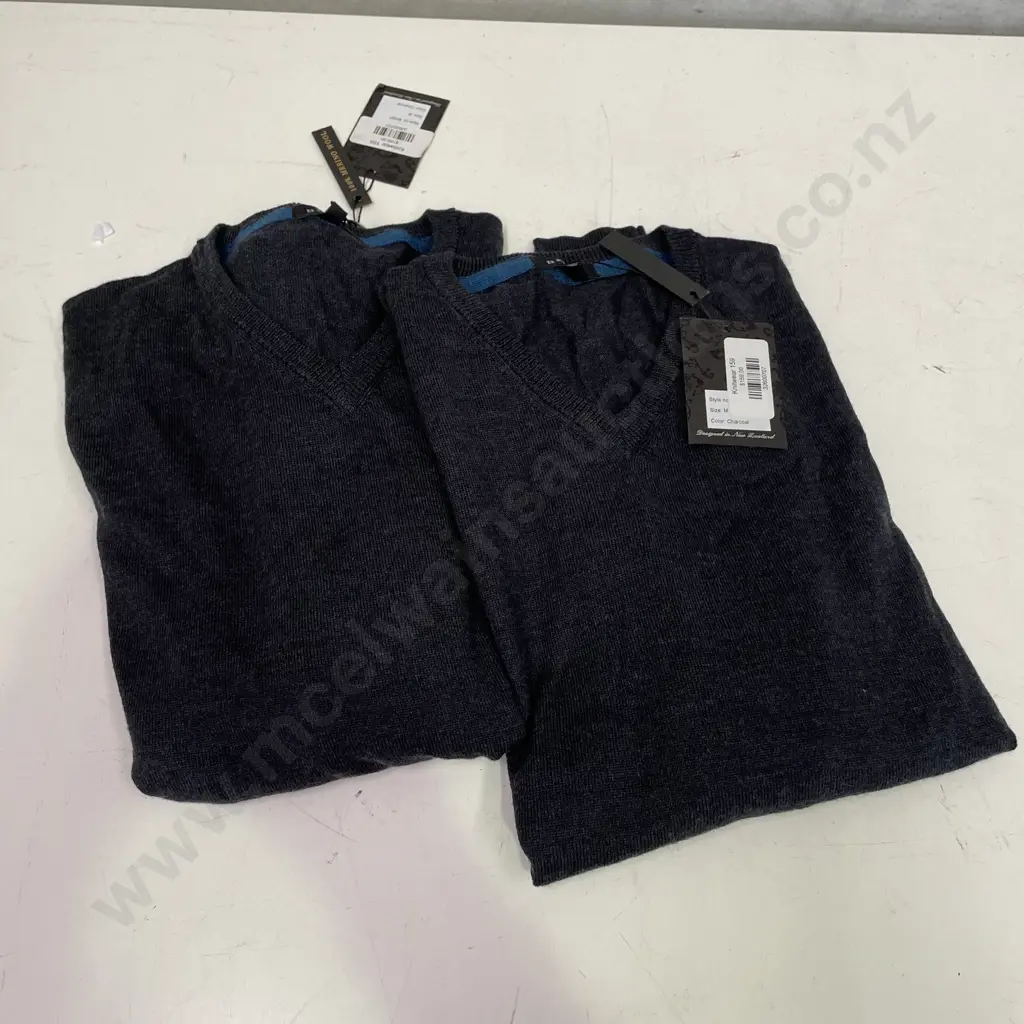 As New Berlin 100% Merino Wool Jumpers x 2 Medium Size Image 1++