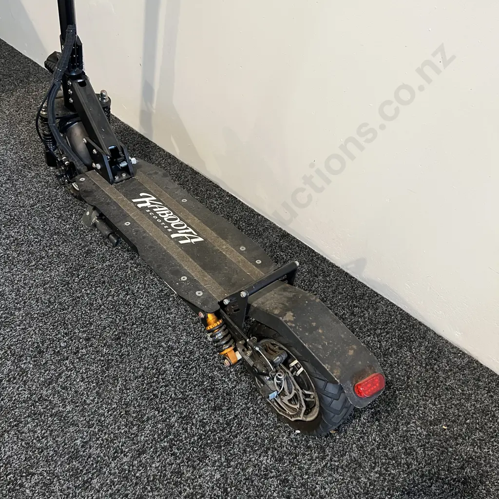 Electric Kaboota Scooter with Madd Gear Helmet Image 1++