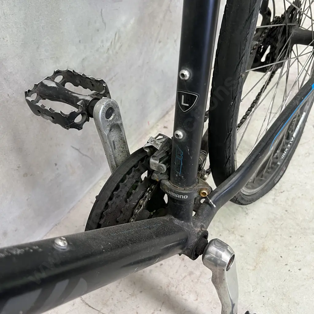 Specialised Sirrus Mountain Bike Image 1++
