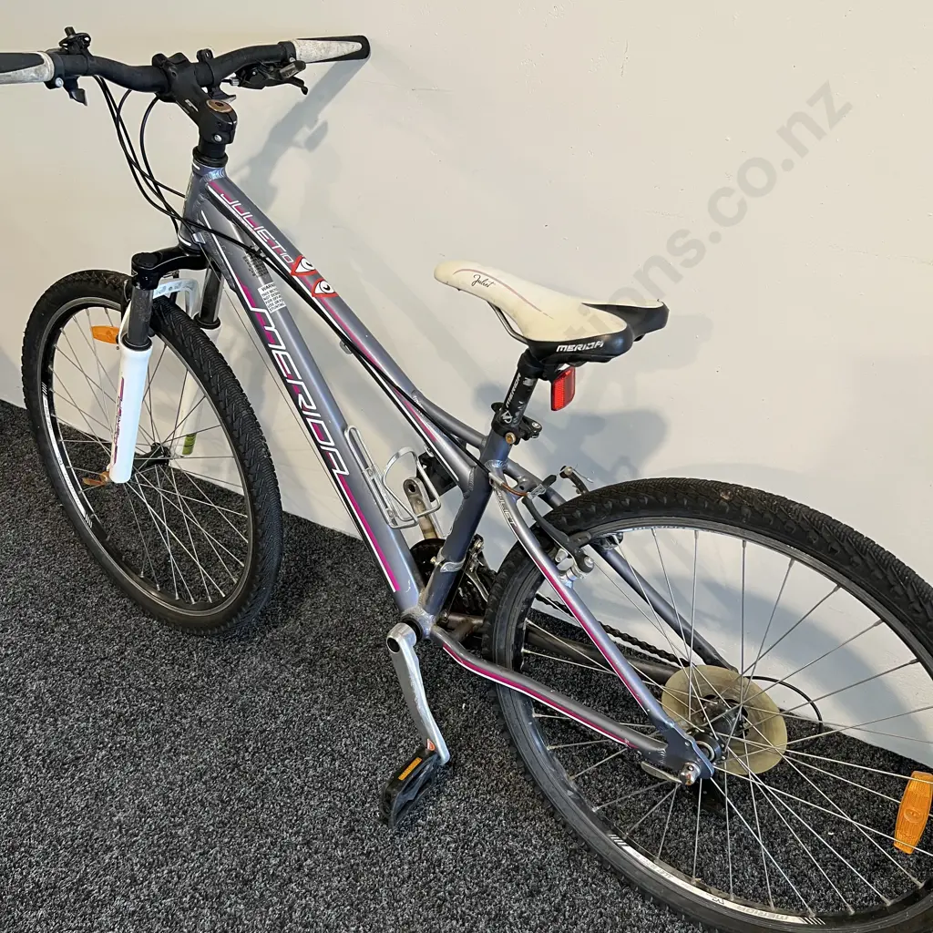 Merida Juliette 10 Ladies Bike, Grey/Purple/White, 37cm Image 1++