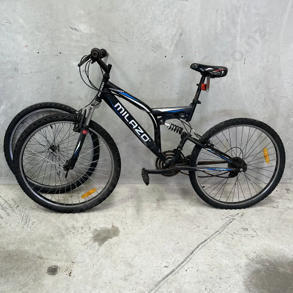 Milazo Obsidian Bike. Black/White and Blue. With spare wheel Image 1++