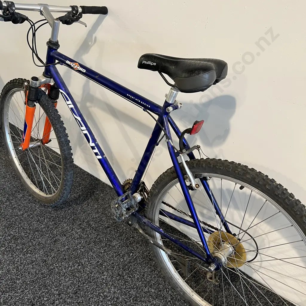Avanti Blizzard Sport MTB Series Bike, Purple, 45cm Image 1++