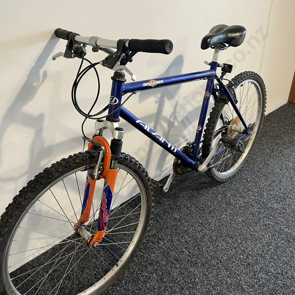 Avanti Blizzard Sport MTB Series Bike, Purple, 45cm Image 1++