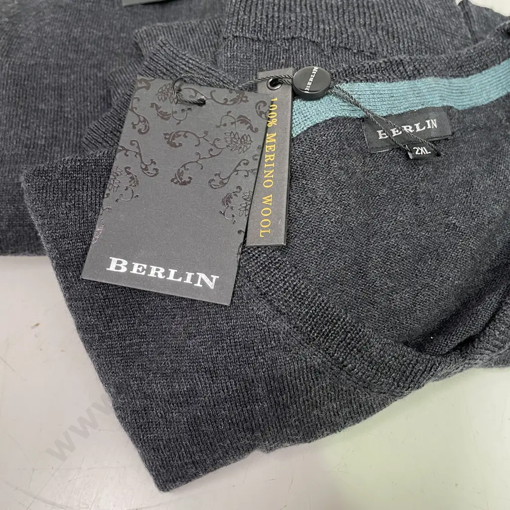 As New Berlin 100% Merino Wool Jumpers x 2: L and 2XL Image 1++