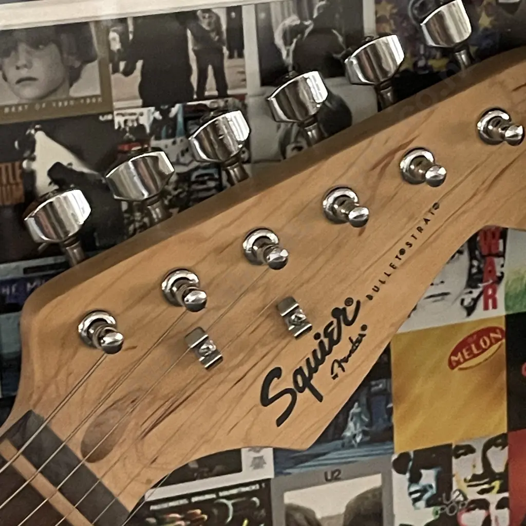 U2 Signed 3D box framed Fender electric guitar - featuring Bono, The Edge, Adam Clayton and Larry Mullen Jr Image 1++