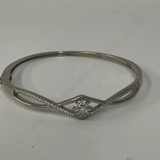 Sterling Silver Bracelet with clear stones. Stamped 925