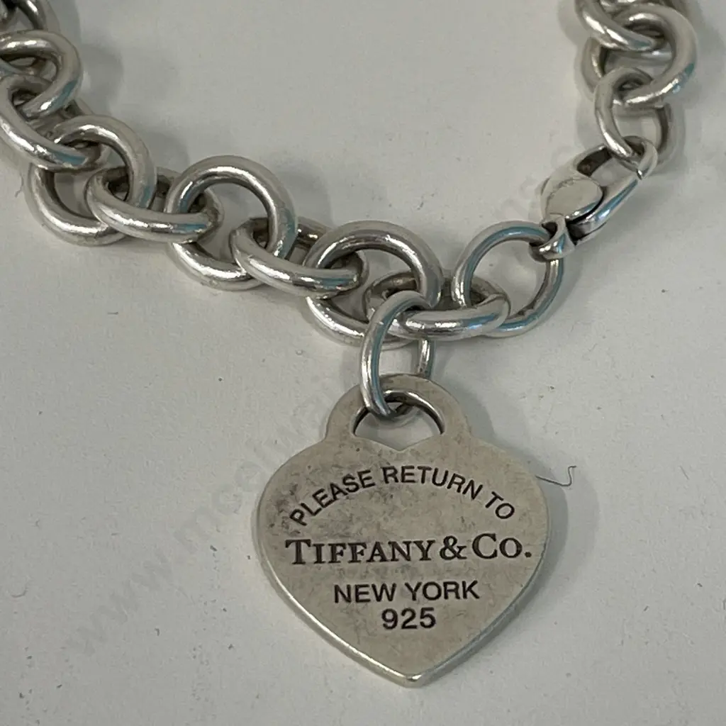 Tiffany and Co Sterling Silver Heavy Link Bracelet with Heart Pendant. Stamped as shown in pics Image 1++