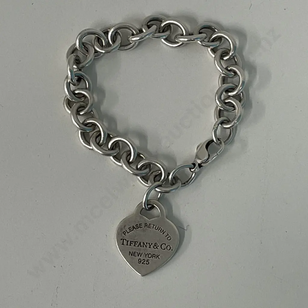 Tiffany and Co Sterling Silver Heavy Link Bracelet with Heart Pendant. Stamped as shown in pics Image 1++