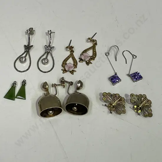 Assorted Vintage Earrings incl 800 Stamped Filigree Butterfly Earrings