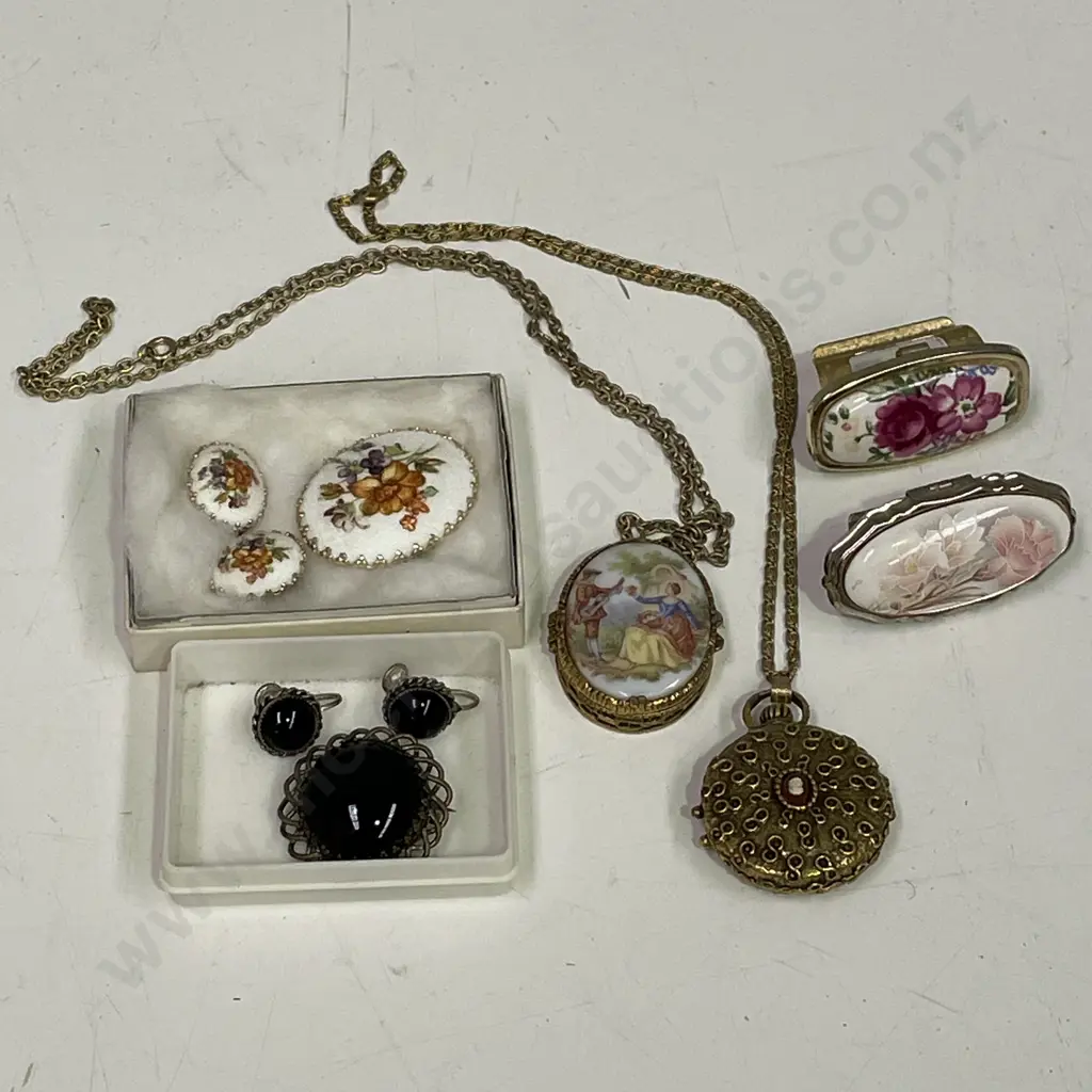 Vintage Brooch and Earring Sets with Lipstick Holders and Lipstick Lockets won Chains Image 1++