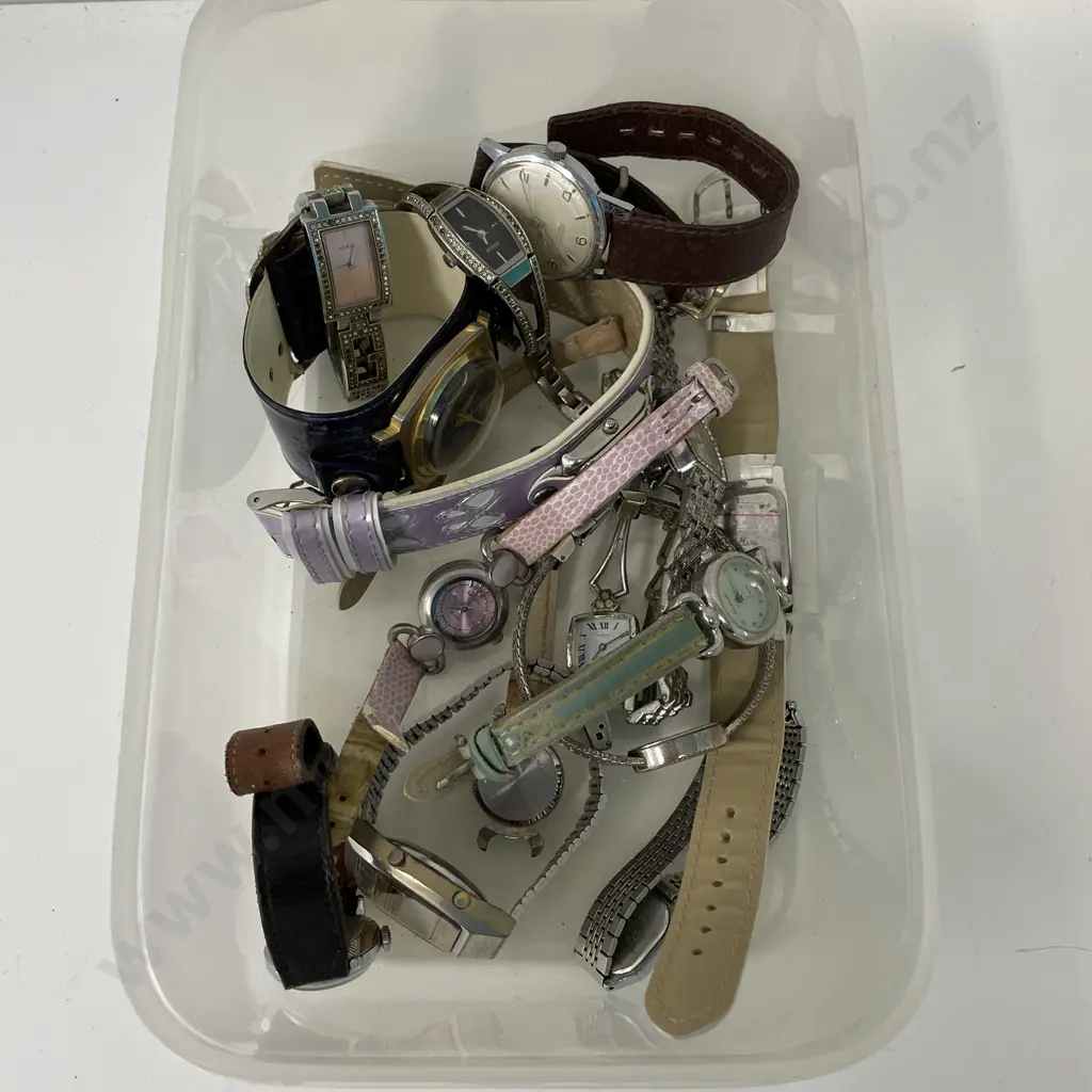 Large Assortment of Watches Image 1++
