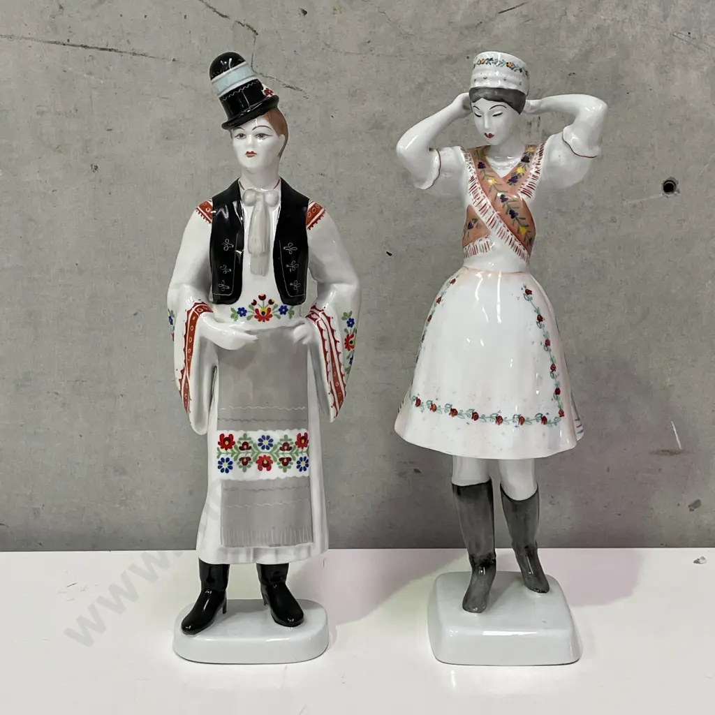 Vintage Hollohaza Hungarian Handpainted Porcelain Folk Figurines. H30cm Image 1++
