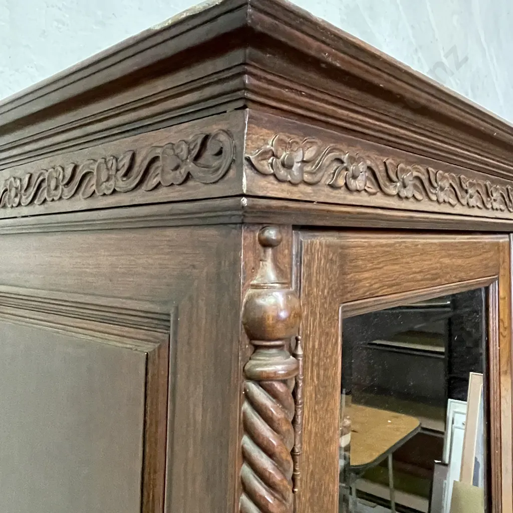 Stunning Vintage Solid Mahogany A Framed Display Cabinet. Carved detail, barley twist sides. 2 Door, 2 drawer Image 1++