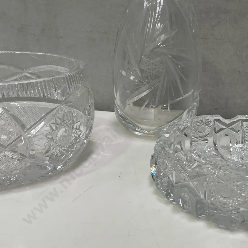 Assorted Vintage Heavy Deep Cut Crystal items Image 1++
