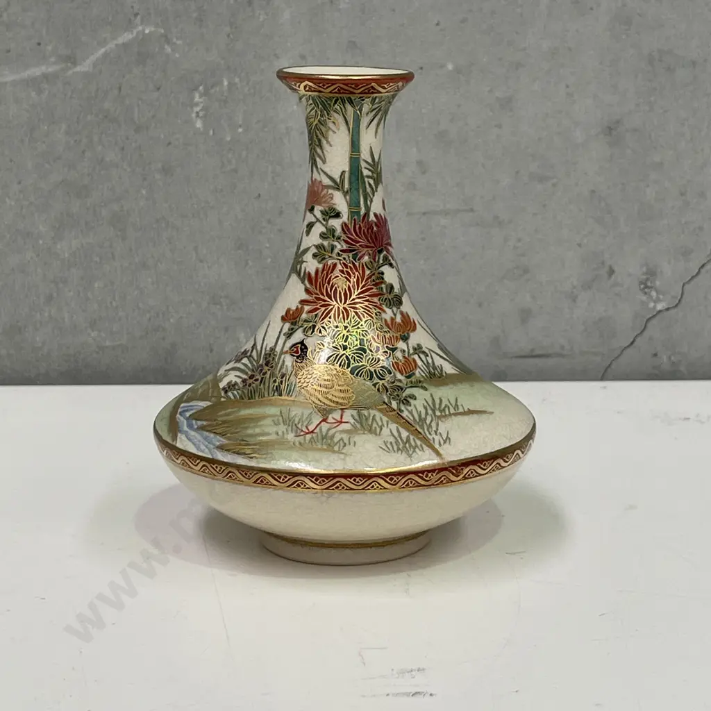 Vintage Satsuma Handpainted Peacock Vase. H12cm Image 1++