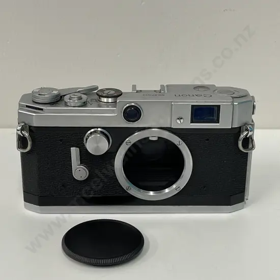 Vintage Canon Camera. No.571052