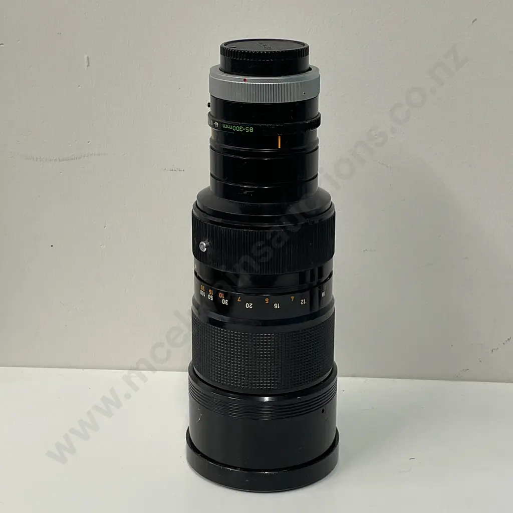 Canon Zoom Lens FD 85-300mm 1:45 Image 1++