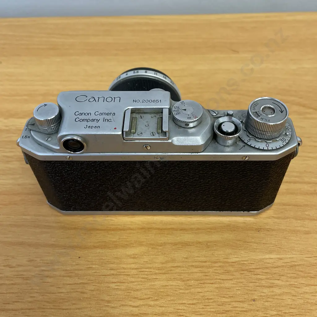Vintage Canon IID2 Camera No 200851 with Canon 50mm Lens No29364 Image 1++
