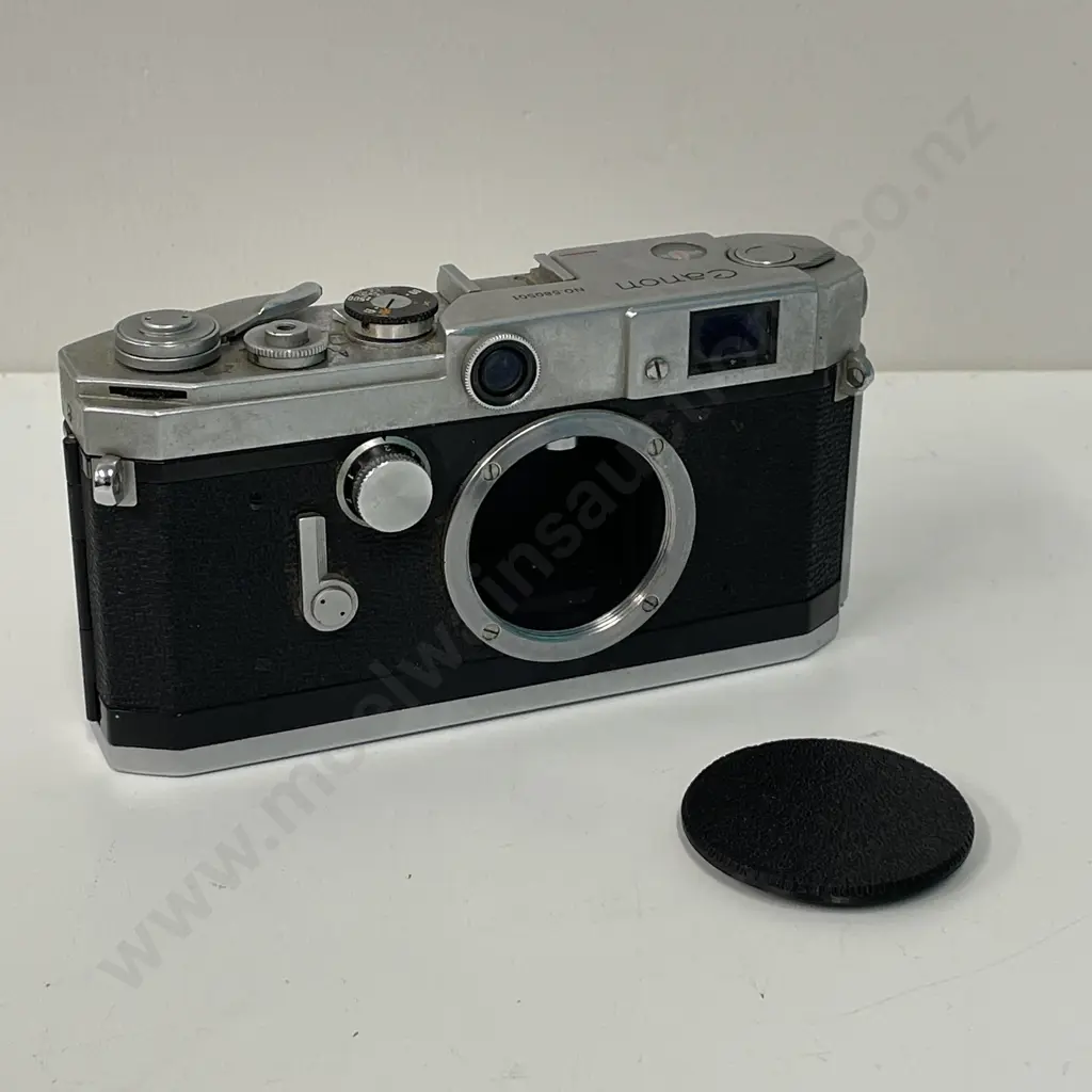 Vintage Canon Camera. No.580501 Image 1++
