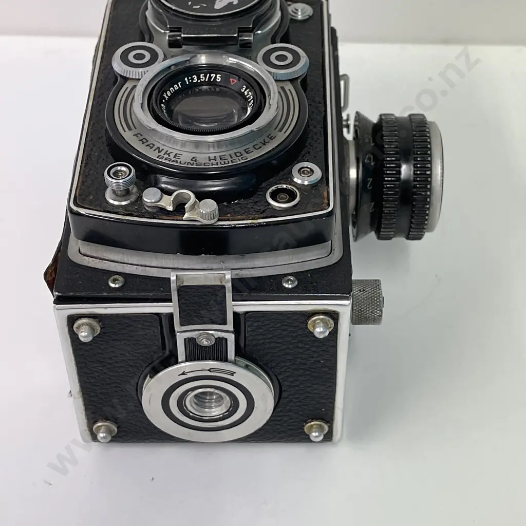 Vintage Rolleiflex Camera Image 1++
