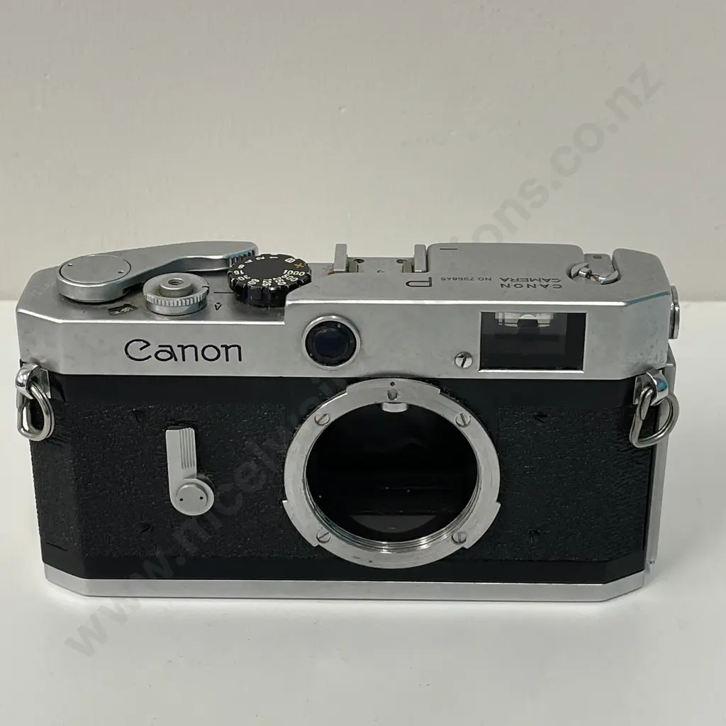 Vintage Canon Camera. No.736845 Image 1++
