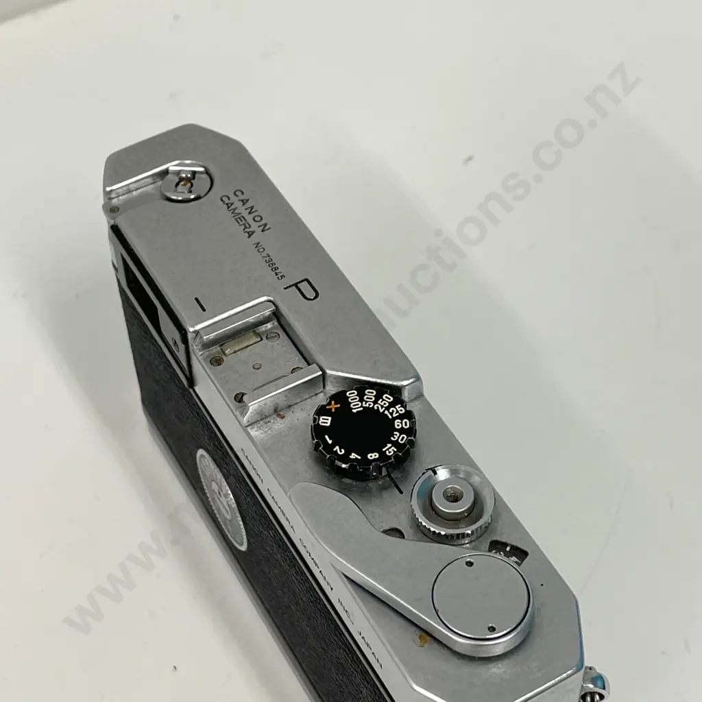 Vintage Canon Camera. No.736845 Image 1++