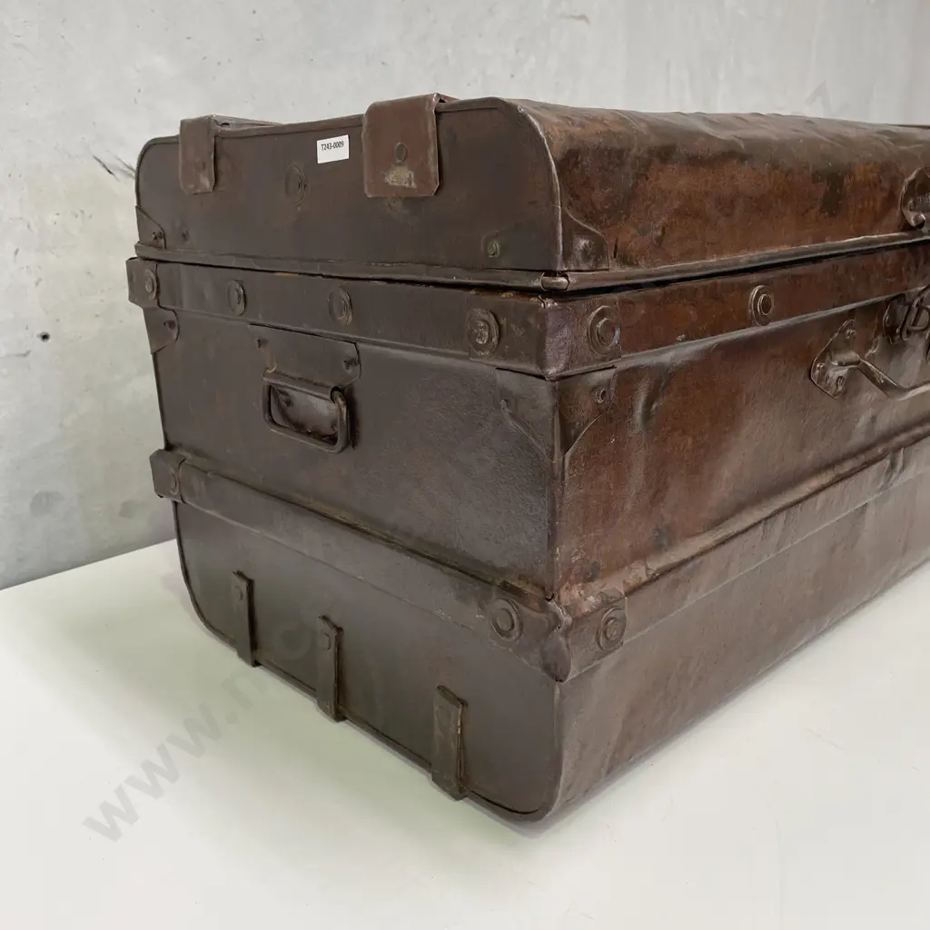 Vintage Large Bronze effect Iron Trunk/Chest. W75 H45 D40cm Image 1++