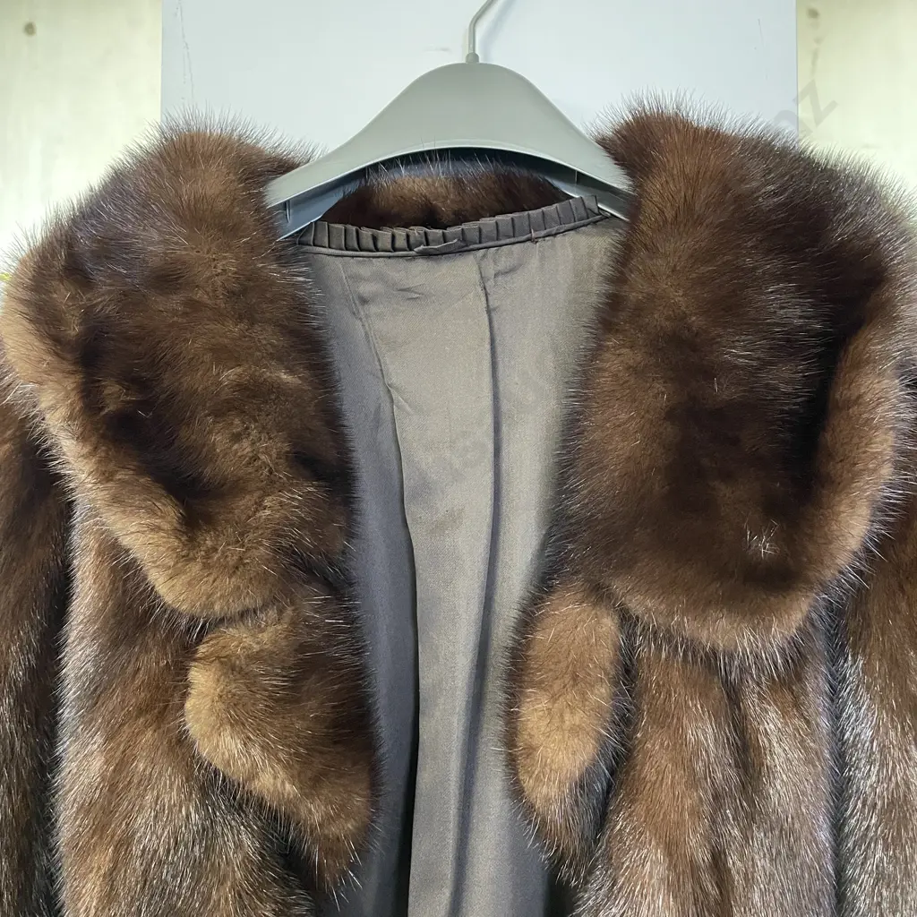Vintage Silk Lined Fur Coat Image 1++