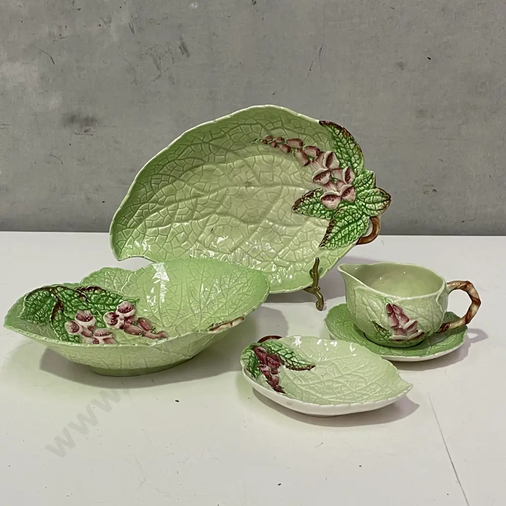 Assortment of Carltonware Foxglove pattern items Image 1++
