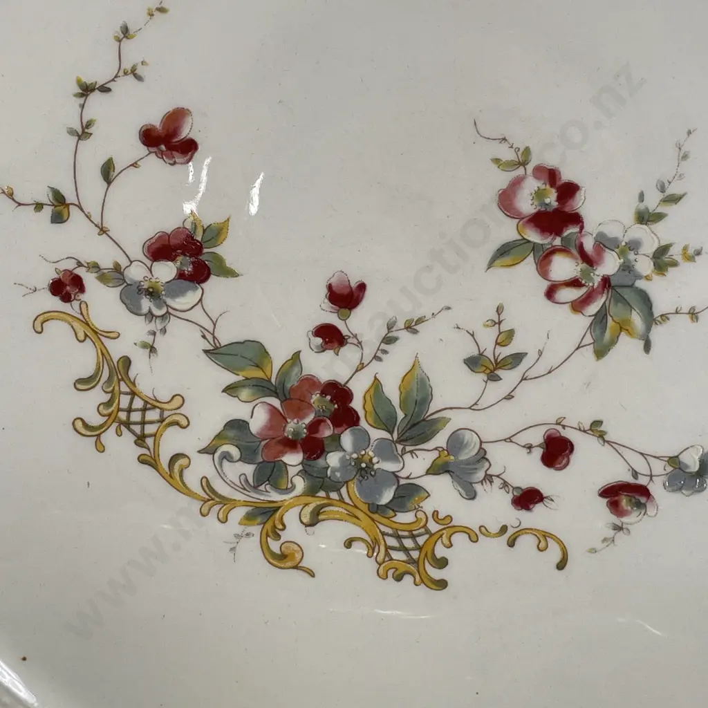 Vintage Huguenot Royale Porcelain 26pce Teaset. Handpainted Floral pattern. Includes Teapot, Milk, Sugar Image 1++