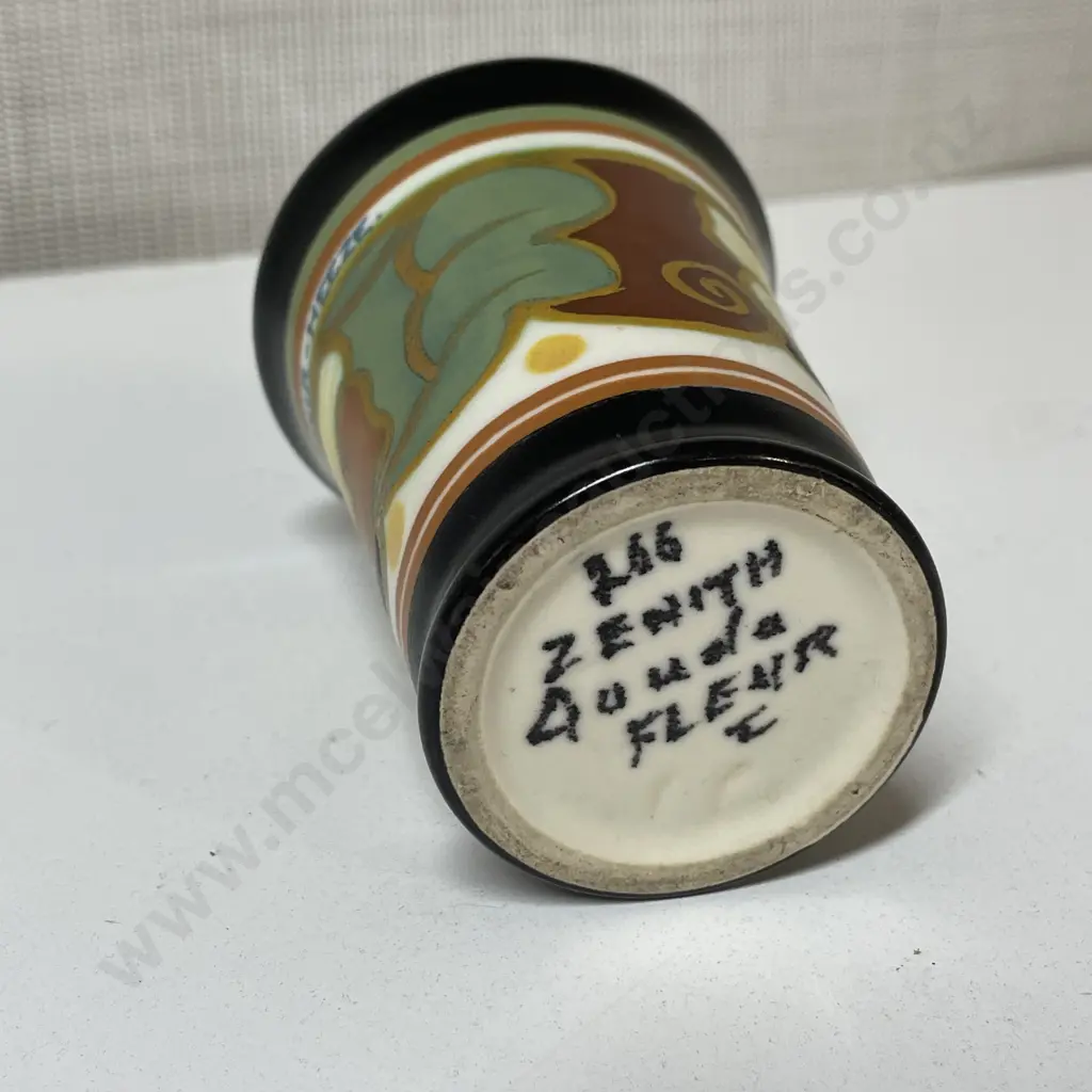 Zenith Gouda Fleur Handpainted Vase H9cm Image 1++