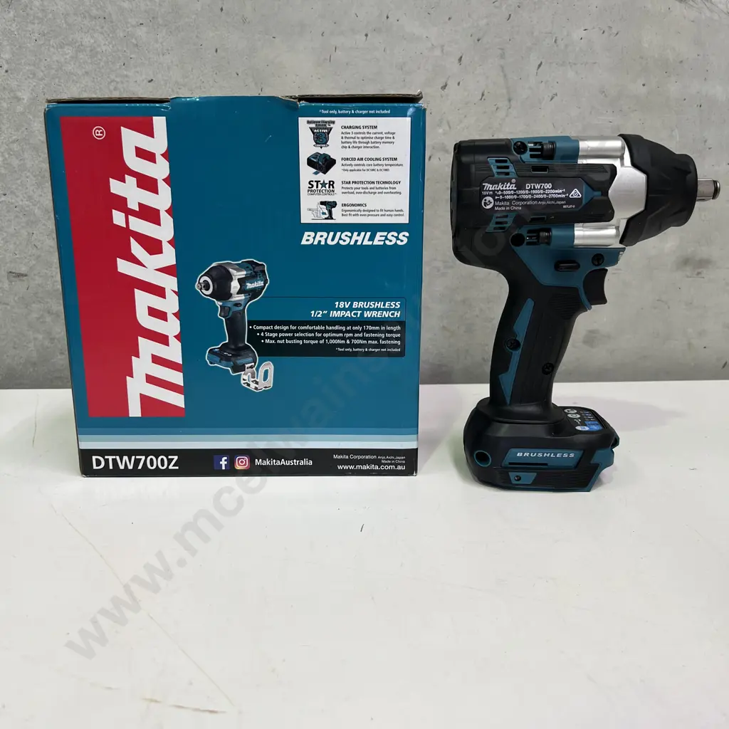 Boxed As New Makita 18V Brushless 1/2" Impact Wrench. Tool Only. Model DTW700 Image 1++