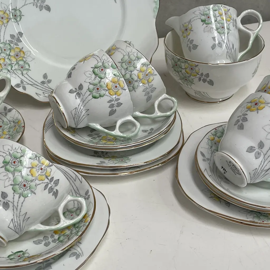 Royal Staffordshire Handpainted 21 piece Teaset Image 1++