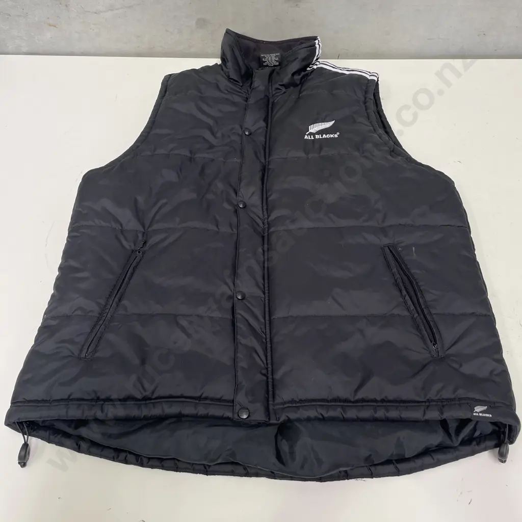 Adidas All Blacks Vest. Size L Image 1++