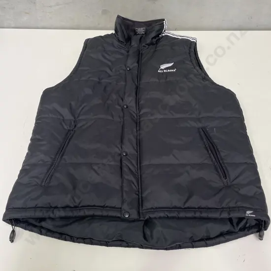 Adidas All Blacks Vest. Size L