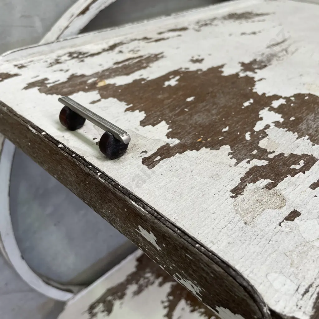 Vintage Art Deco 2 Tier Tea Trolley, with removable top tray. Needs restoration Image 1++