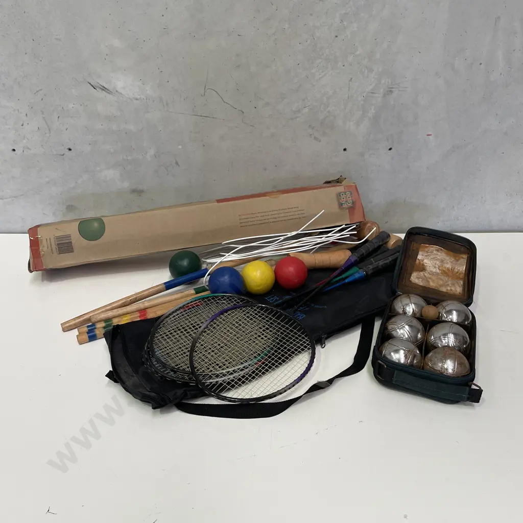 Assorted Games: Boule, Crochet and 4 Badminton Rackets Image 1++