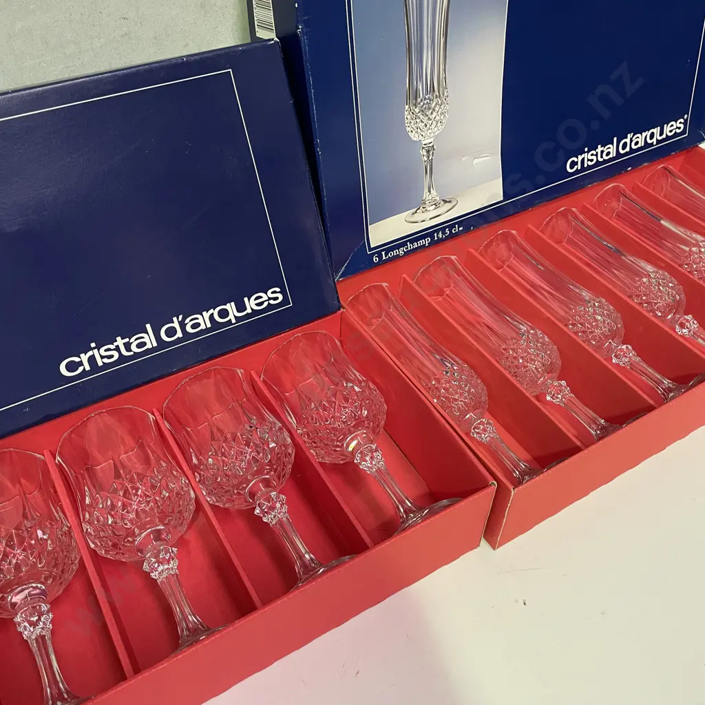 Boxed Set of 6 each Cristal D'arques Wine and Champagne Flutes Image 1++
