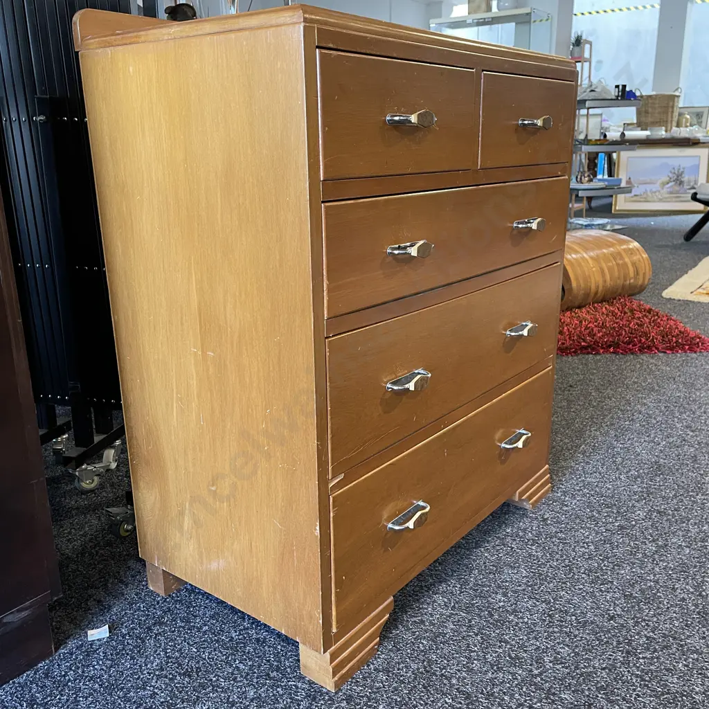 Vintage Art Deco Solid Wood 5 Drawer Chest. Original Handles. H91cm W75cm D44cm Image 1++