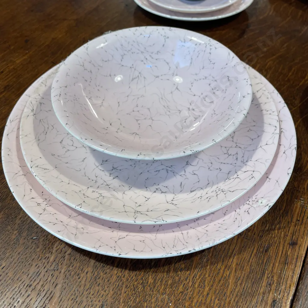 Myott Mid Century "King-Pin" Dinner/Teaware  Image 1++