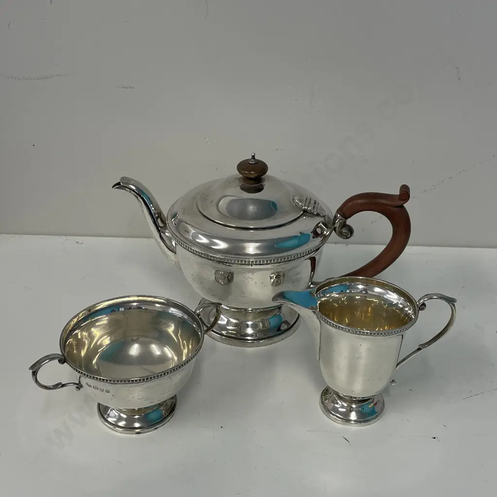 Antique Hallmarked Silver 3 Piece Teaset. Hallmarked as shown. Total Weight 672gms Image 1++