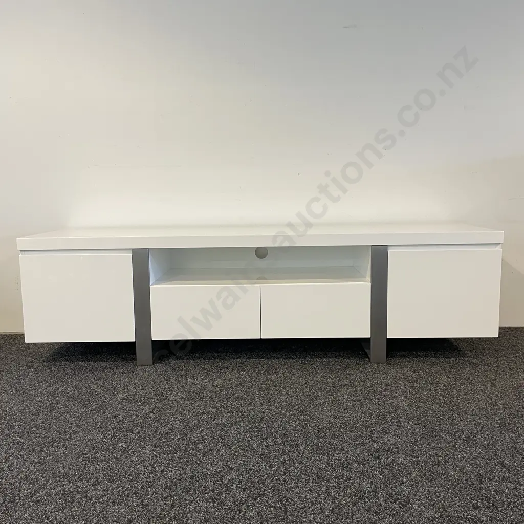 Modernist High Gloss White Painted Entertainment Unit. 2 Door, 2 Drawer. Chrome Frame/Legs. H50 D45 W180 Image 1++