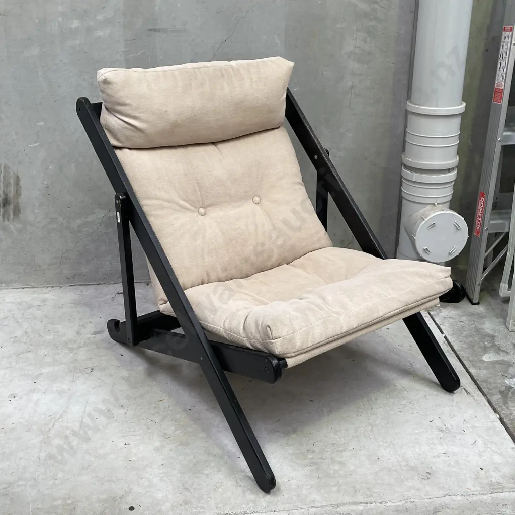Mid Century style adjustable recliner, Solid wood frame Image 1++