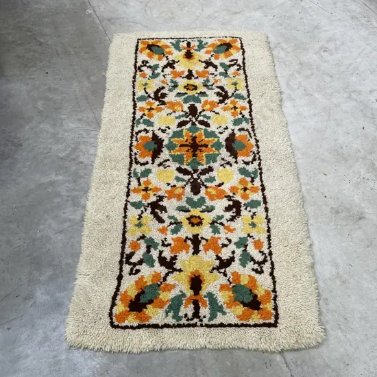 Vintage Mid Century Hand Knotted Wool Floor Rug 143 x 70cm
